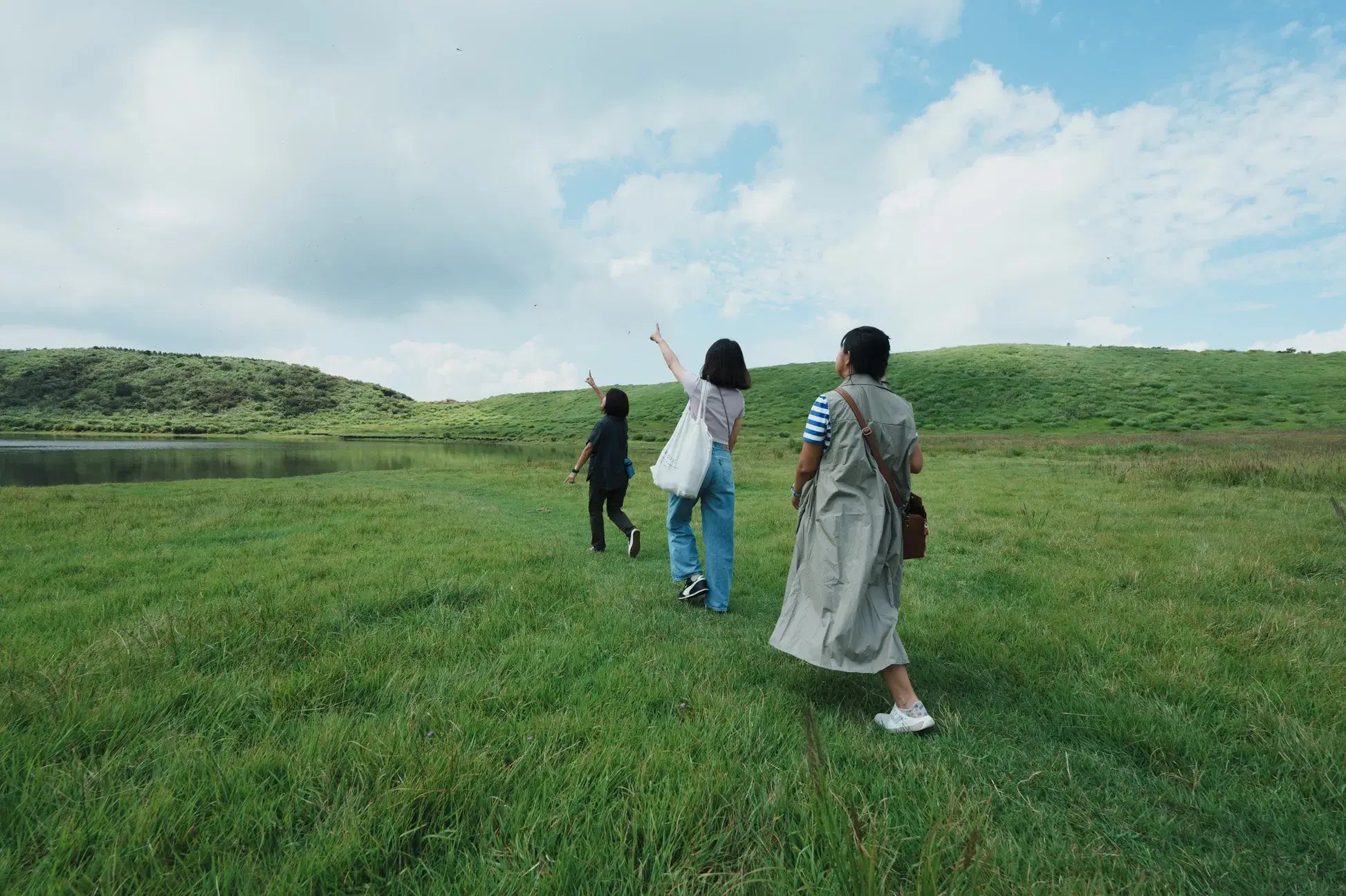 (截止)阿蘇慢旅一日遊(指定包團)｜復古列車・茶道・草原
